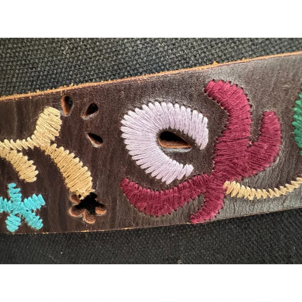 Vintage Fossil Brown Leather Floral Embroidered Belt Boho Flower Multi Color 34